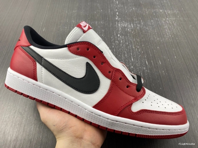 1 Jordan Low Retro Chicago Air 705329-600 1006